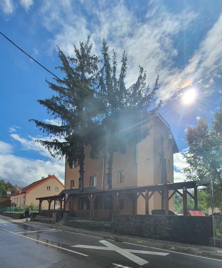 Villa Dijana Gračac Extérieur photo