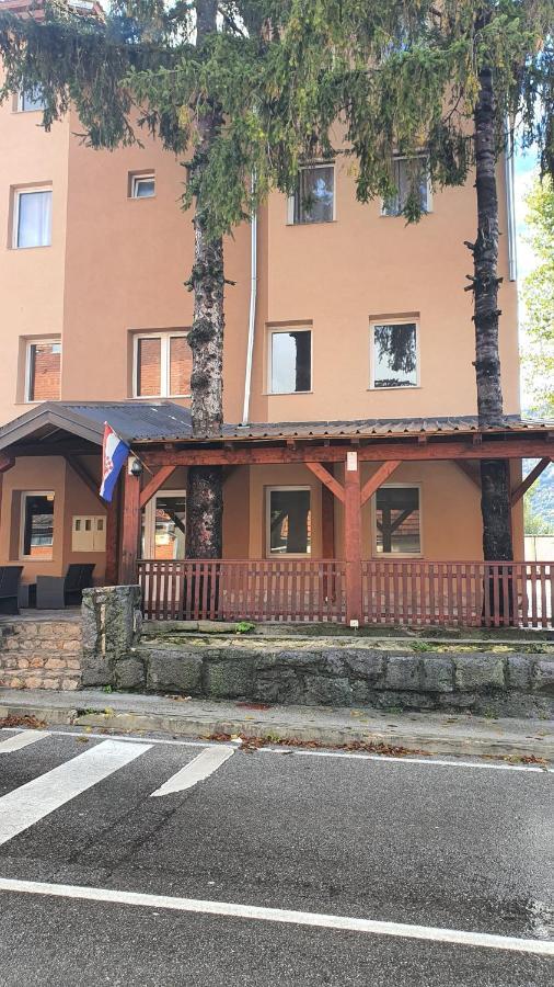 Villa Dijana Gračac Extérieur photo