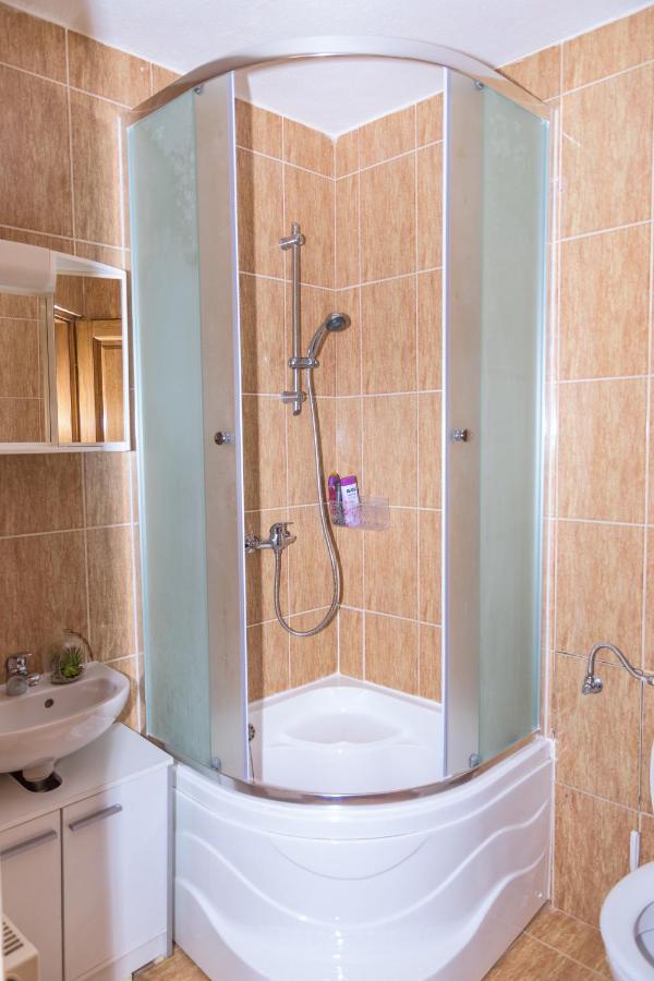 Villa Dijana Gračac Extérieur photo